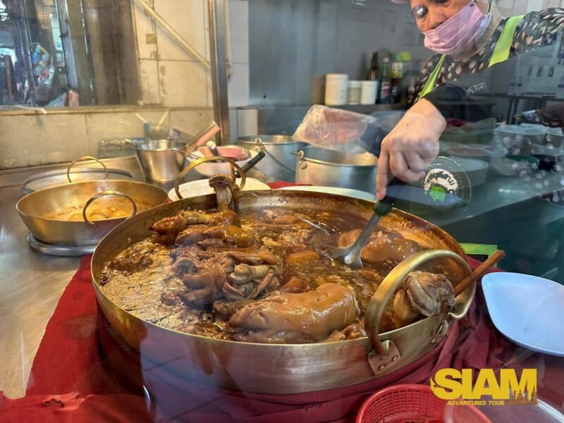 Bangkok Authentic Tasting Thai-Chinatown Walking Food Tour - Highlights and Experience
