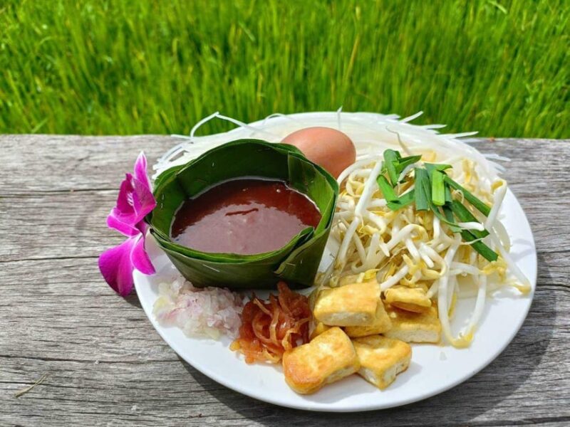 Bangkok: Authentic Thai Cooking Class and Local Lifestyle - Rice Planting With Farmers