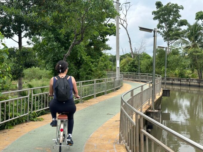Bangkok: Bang Kachao Green Lung Bike Tour - Age and Ability Requirements