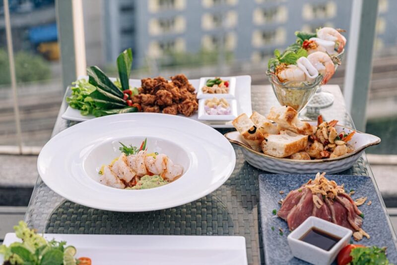 Bangkok: Barracuda Rooftop Bar Akara Hotel - Activities and Experiences