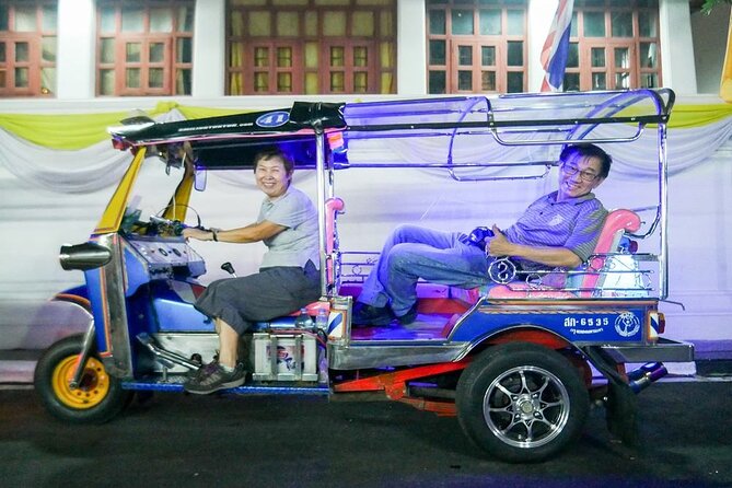 Bangkok Best Midnight Food Tour by Tuk Tuk - Guided Experience