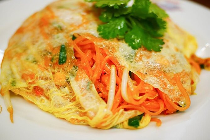 Bangkok Best Midnight Food Tour by Tuk Tuk - Tour Inclusions