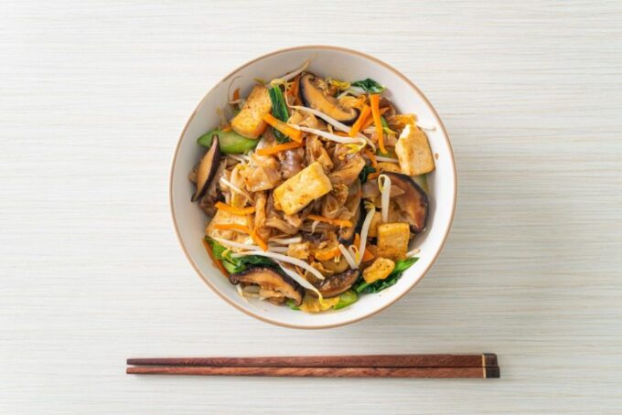 Bangkok: Best of Thai Vegan (Public Tour) - Group Size and Languages