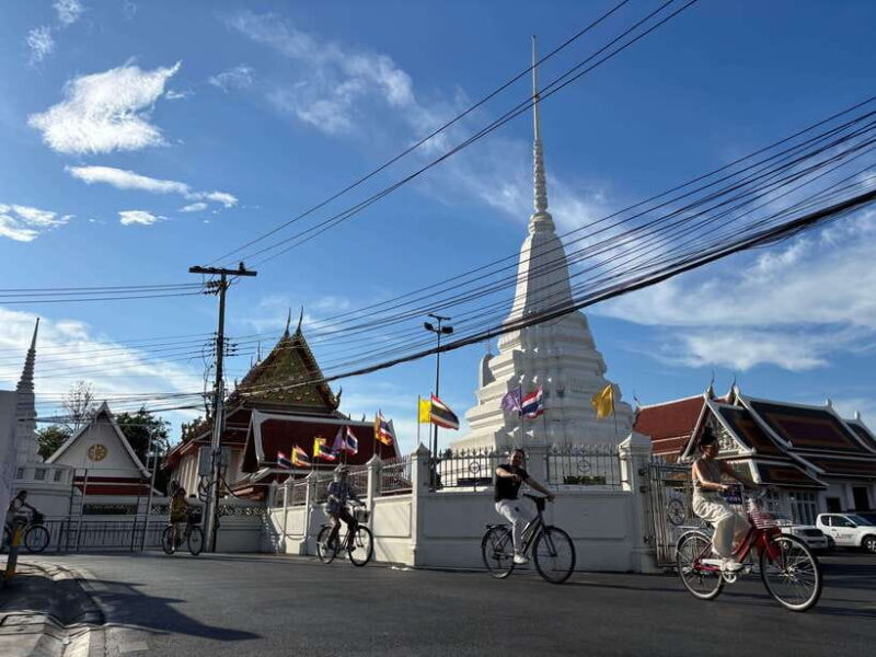 Bangkok: Bicycle Experiences and Longtail Boat Canal Cruise - Immersive Longtail Boat Ride