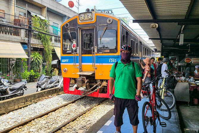 Bangkok Bike and Food Tour – Half Day - Meeting and Pickup
