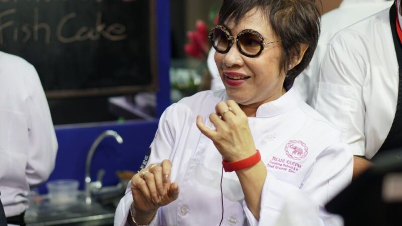 Bangkok: Blue Elephant Thai Cooking Class - Class Types and Menu