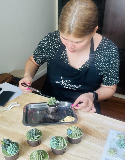 Bangkok: Cake Decorating Classes - Hands-on Cake Decorating