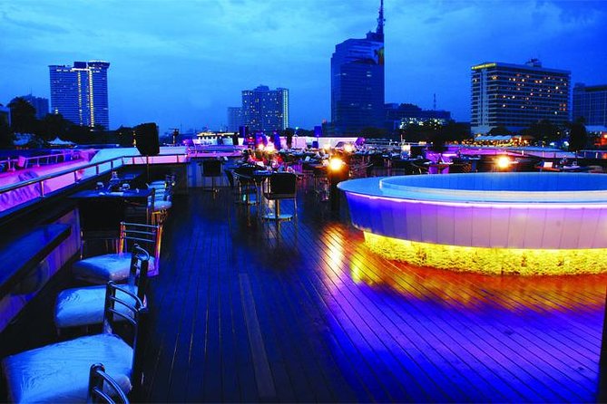 Bangkok: Candle Light Dinner Cruise With Life Music by Grand Pearl - Inclusions and Amenities
