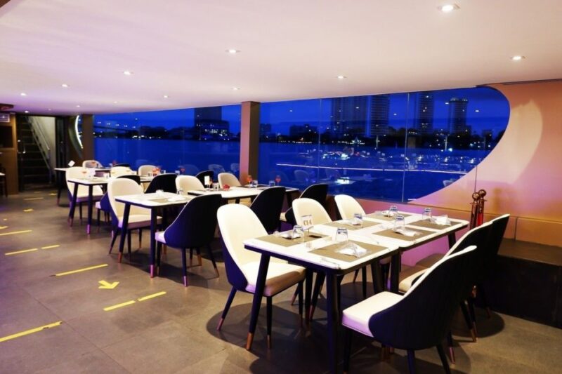 Bangkok: Chao Phraya Buffet Dinner Viva Alangka Cruise - Experience Highlights