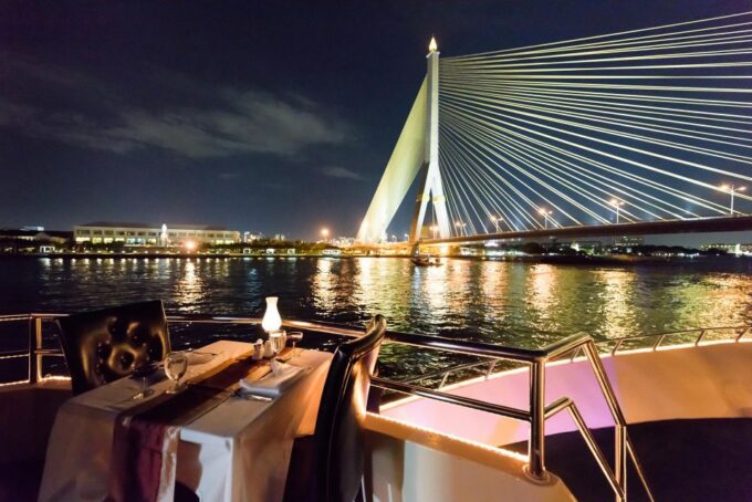 Bangkok: Chao Phraya Princess Dinner Cruise Ticket - Ideal for Special Evenings