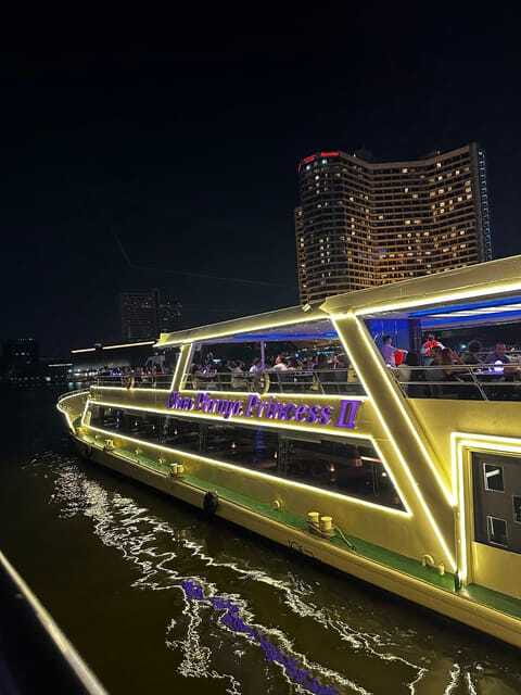 Bangkok: Chao Phraya River Cruise With Indian Buffet Dinner - Cultural Entertainment and Ambiance
