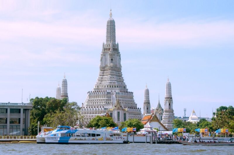 Bangkok: Chao Phraya River Hop-on Hop-off Boat - Customer Ratings and Feedback