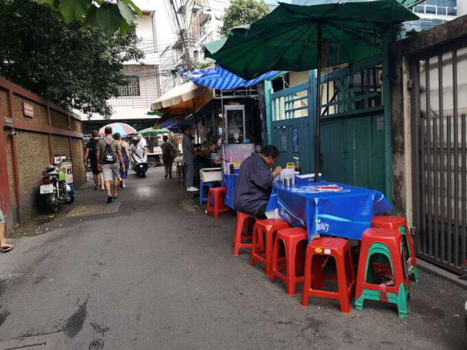 Bangkok: CHOB Day Walking Tour (Talking + Walking + Eating) - Frequently Asked Questions