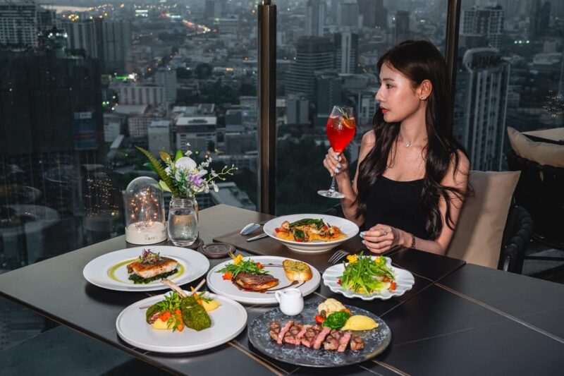 Bangkok: Cielo Sky Bar & Restaurant Rooftop - Sophisticated and Contemporary Decor