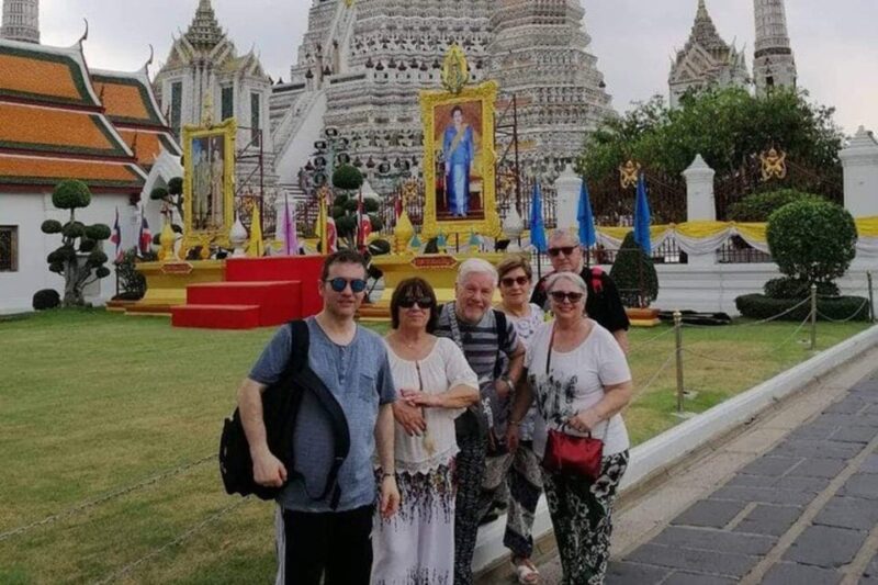 Bangkok: City Highlights and Landmarks Private Walking Tour - Wat Phos Reclining Buddha