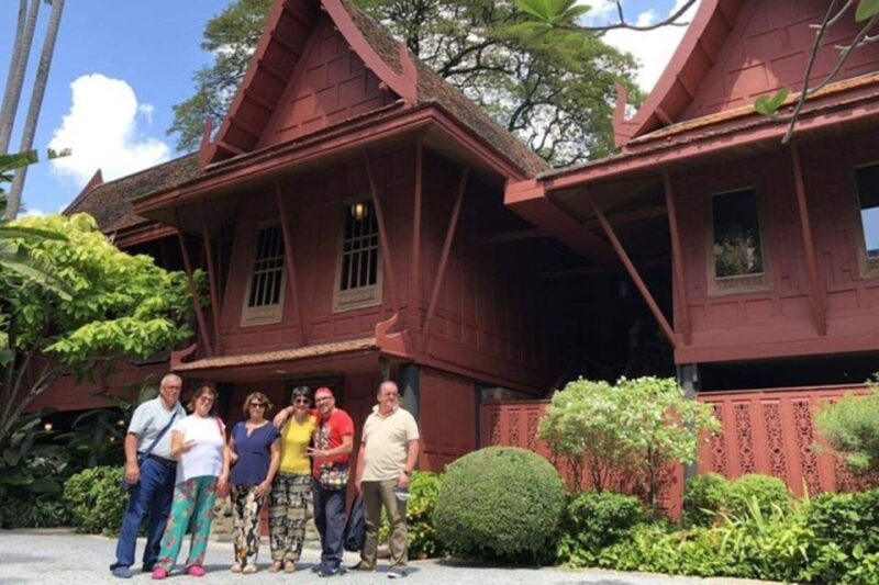 Bangkok: City Highlights and Landmarks Private Walking Tour - Key Points