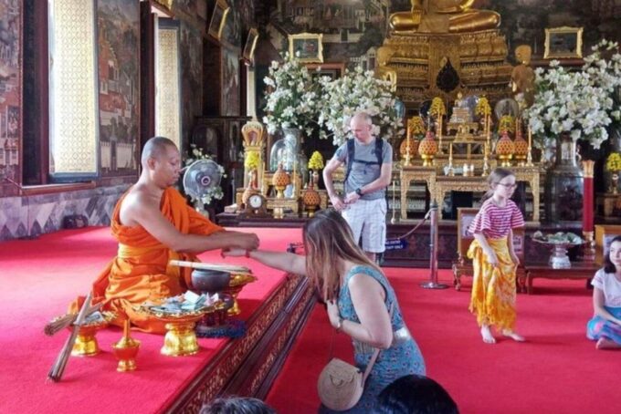 Bangkok: City Highlights and Landmarks Private Walking Tour - Pickup and Transportation