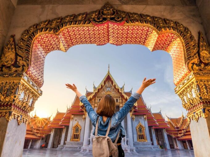 Bangkok: Customize Your Own Private Bangkok City Tour - Participant Information
