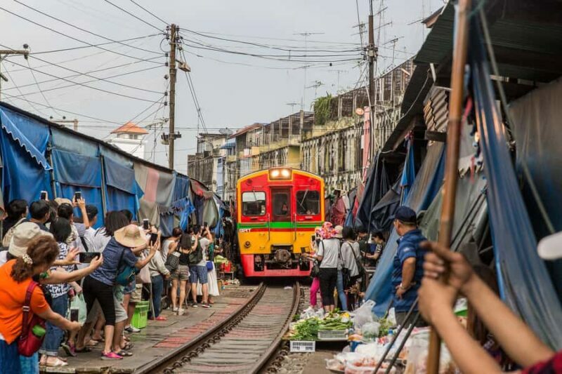 Bangkok: Damnoen Floating Market & Train Market Private Tour - Final Thoughts: Who Will Love This Tour?