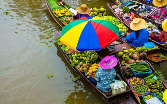 Bangkok: Damnoen Saduak and Train Market With Boat Ride - Included in the Tour