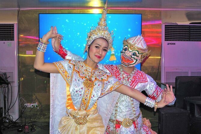 Bangkok Dinner Cruise with Intl Buffet, Live Music & Hotel Pickup - Practical Details and Considerations