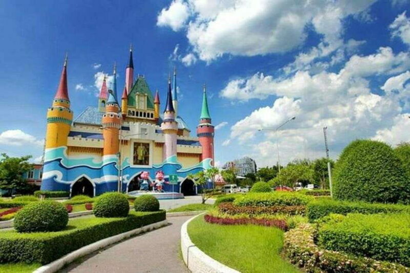 Bangkok: Dream World Unlimited Ride Ticket with Lunch - What is Dream World Bangkok?