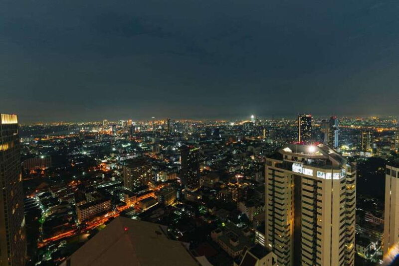 Bangkok: Enjoy Fine Thai Food With Panoramic Rooftop Views - Highlights of the Rooftop Venue