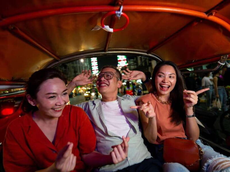 Bangkok: Evening Tour With Wat Arun, Wat Pho & Tuk Tuk Ride - Key Points
