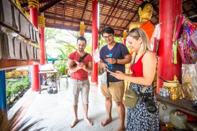 Bangkok Floating Market & Boat Ride to an Orchid Farm - Frequently Asked Questions