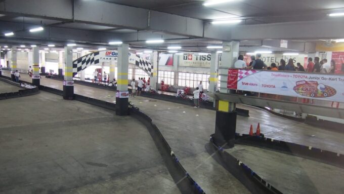 Bangkok: Go-Karting Experience - Whats Included in the Experience