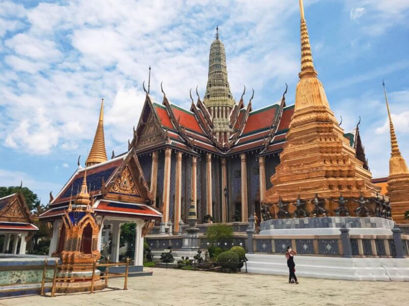 Bangkok: Grand Palace and Wat Phra Kaew Guided Walking Tour - Tour Highlights