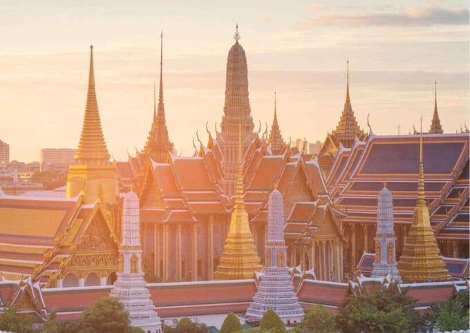 Bangkok: Grand Palace & Emerald Buddha Entry With Audioguide - Temple of the Emerald Buddha