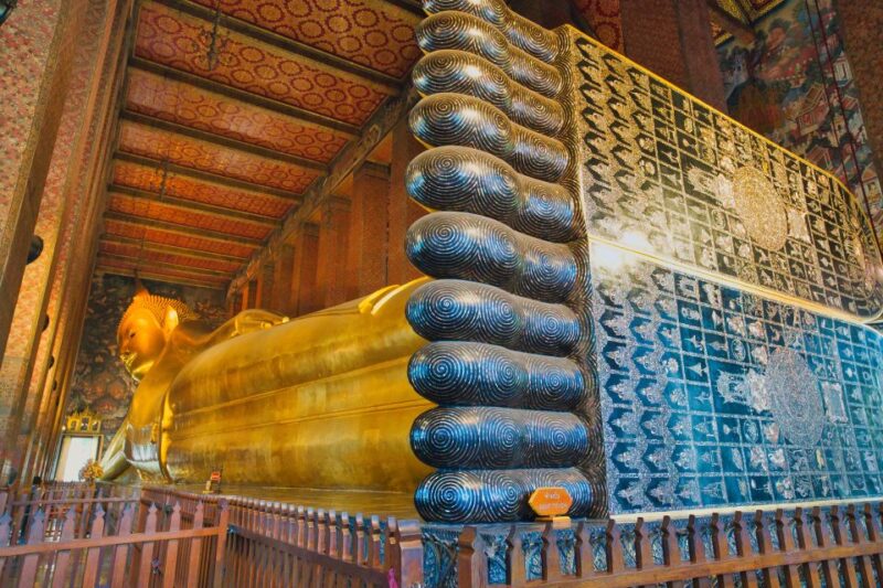 Bangkok: Grand Palace, Wat Pho, & Delicious Mango Dessert - Guided Tours