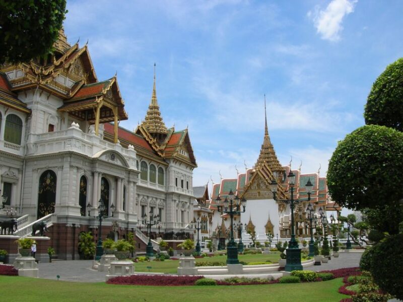 Bangkok: Grand Palace & Wat Pho Half-Day Private Tour - Important Information