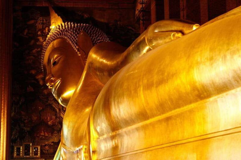 Bangkok: Grand Palace, Wat Pho, Wat Arun and Wat Sa Ket Tour - Exploring the Grand Palace