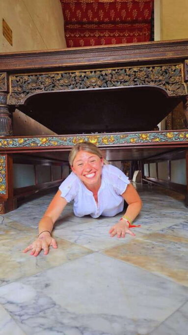 Bangkok: Grand Palace, Wat Pho, Wat Arun and Wat Sa Ket Tour - Accessibility, Restrictions, and Customer Feedback