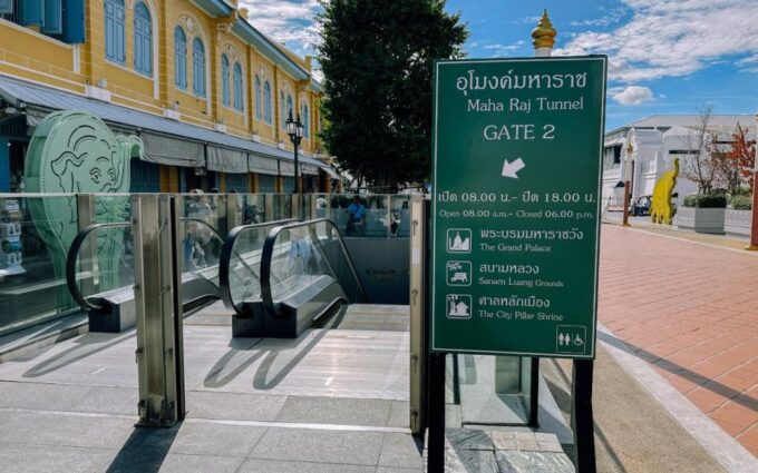 Bangkok: Grand Palace, Wat Pho, & Wat Arun Walking Tour - Frequently Asked Questions