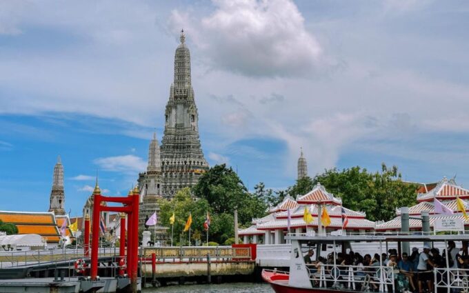 Bangkok: Grand Palace, Wat Pho, & Wat Arun Walking Tour - Recap