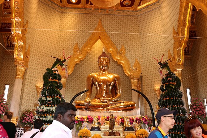 Bangkok Guided Full Day City Tour With Lunch Private - Temple of the Emerald Buddha