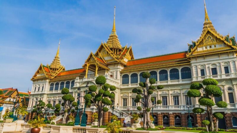 Bangkok: Highlights City Tours for Limited Time - Exploring Wat Pho