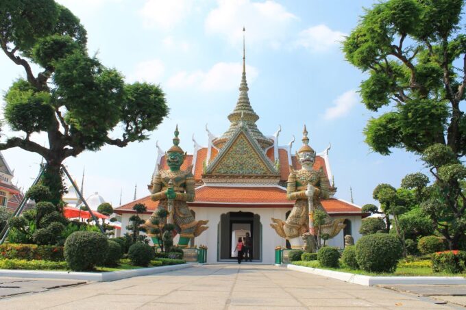 Bangkok: Highlights, Temples, and Canal Tour With Lunch - Pickup and Drop-off