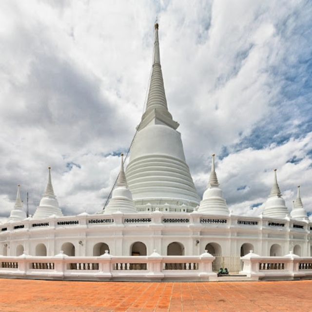 Bangkok: Historic Alleys, Bustling Night Market, Explored - Cultural and Culinary Experiences