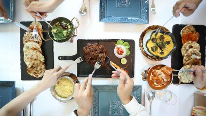 Bangkok: Indus Indian Restaurant (Michelin Guide) - Dining Experience