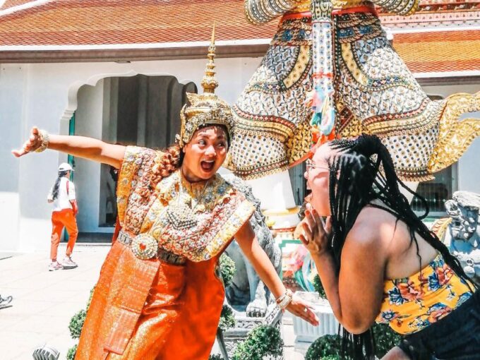 Bangkok: Instagram Spots & Half-Day Temples Tour - Tour Duration and Pricing