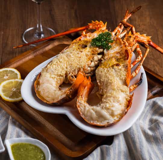 Bangkok: Jumbo Lobster Riverside Set Packages - How to Book