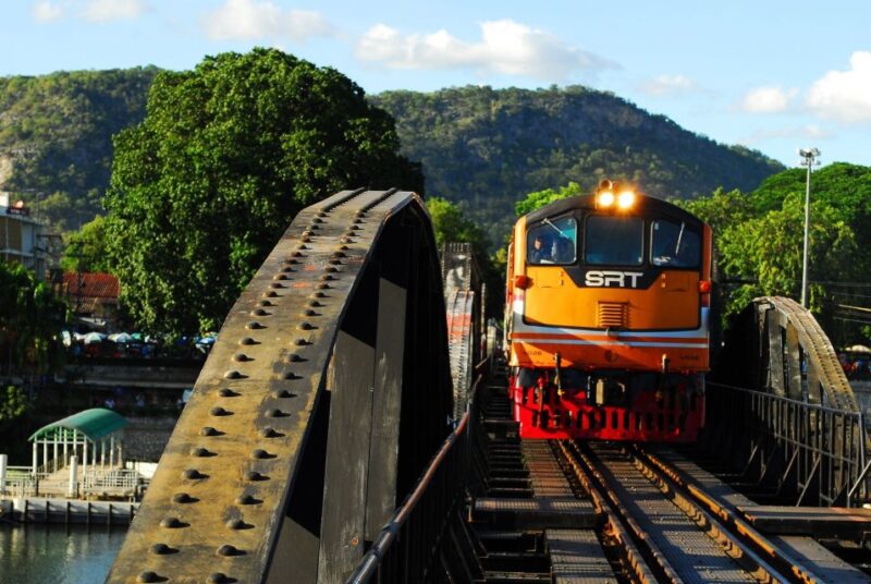 Bangkok: Kanchanaburi and Erawan Waterfall Private Tour - Customer Ratings and Reviews