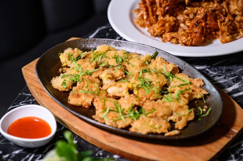Bangkok: Laem Charoen EmQuartier - Signature Dishes