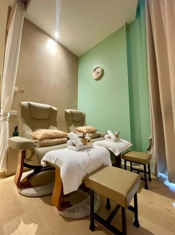 Bangkok: Lek Massage Spa Experiences at Sukhumvit 49 - Who Is This Experience For?