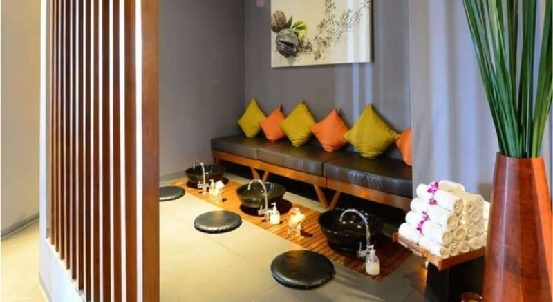 Bangkok: Lets Relax Siam Square One E-voucher - Booking and Cancellation Policy