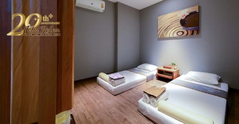 Bangkok: Lets Relax Spa at MBK E-Voucher - Spa Services
